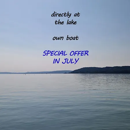 Sunshine House, Direkt Am See, Eigenes Boot, Garten, Grill, Wlan, Juli-aktion Hébergement de vacances