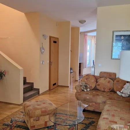 Sunshine House, Direkt Am See, Eigenes Boot, Private Beach, Grill, Wlan *