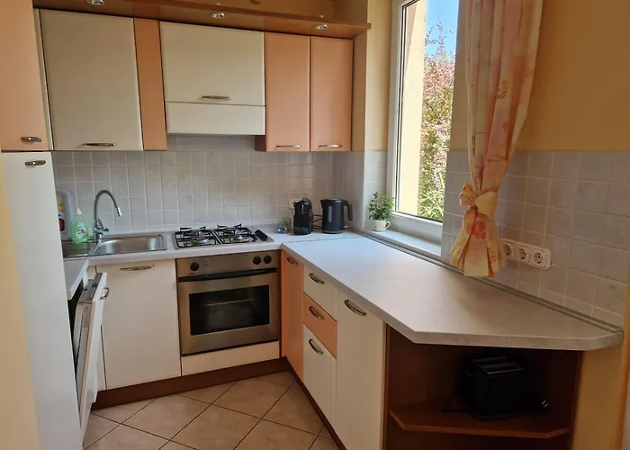 Сasa de vacaciones Sunshine House, Direkt Am See, Eigenes Boot, Private Beach, Grill, Wlan *