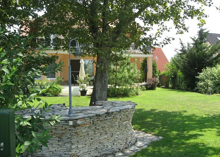 Sunshine House, Direkt Am See, Eigenes Boot, Private Beach, Grill, Wlan Сasa de vacaciones